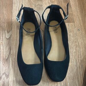 a.n.a Black Minimalist Flats